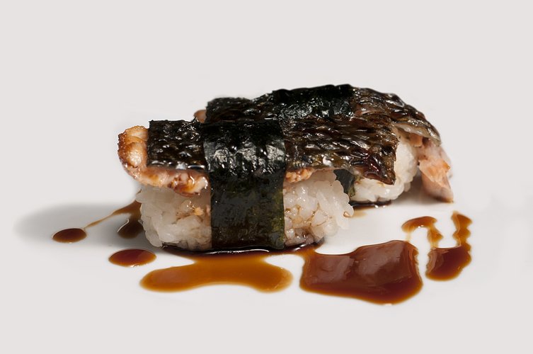 Niguiris salmón skin x5